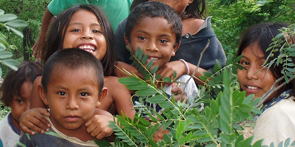 Sostegno a distanza bambini Colombia