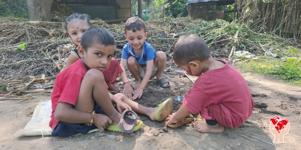 bambini poveri Nepal