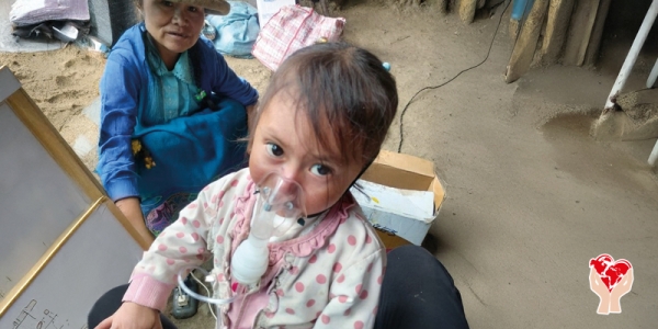 bambina malata in Perù