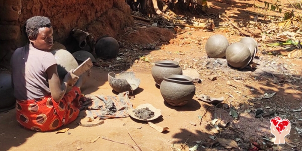 donna povera in Burundi
