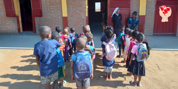 bambini a scuola