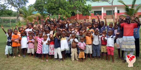 bambini felici Kenya