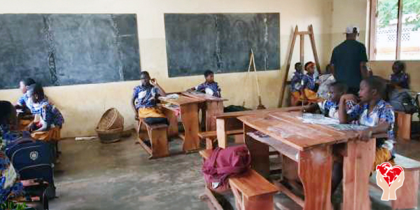 bambini poveri Benin