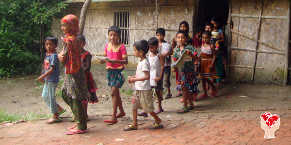 Bambini poveri del Bangladesh